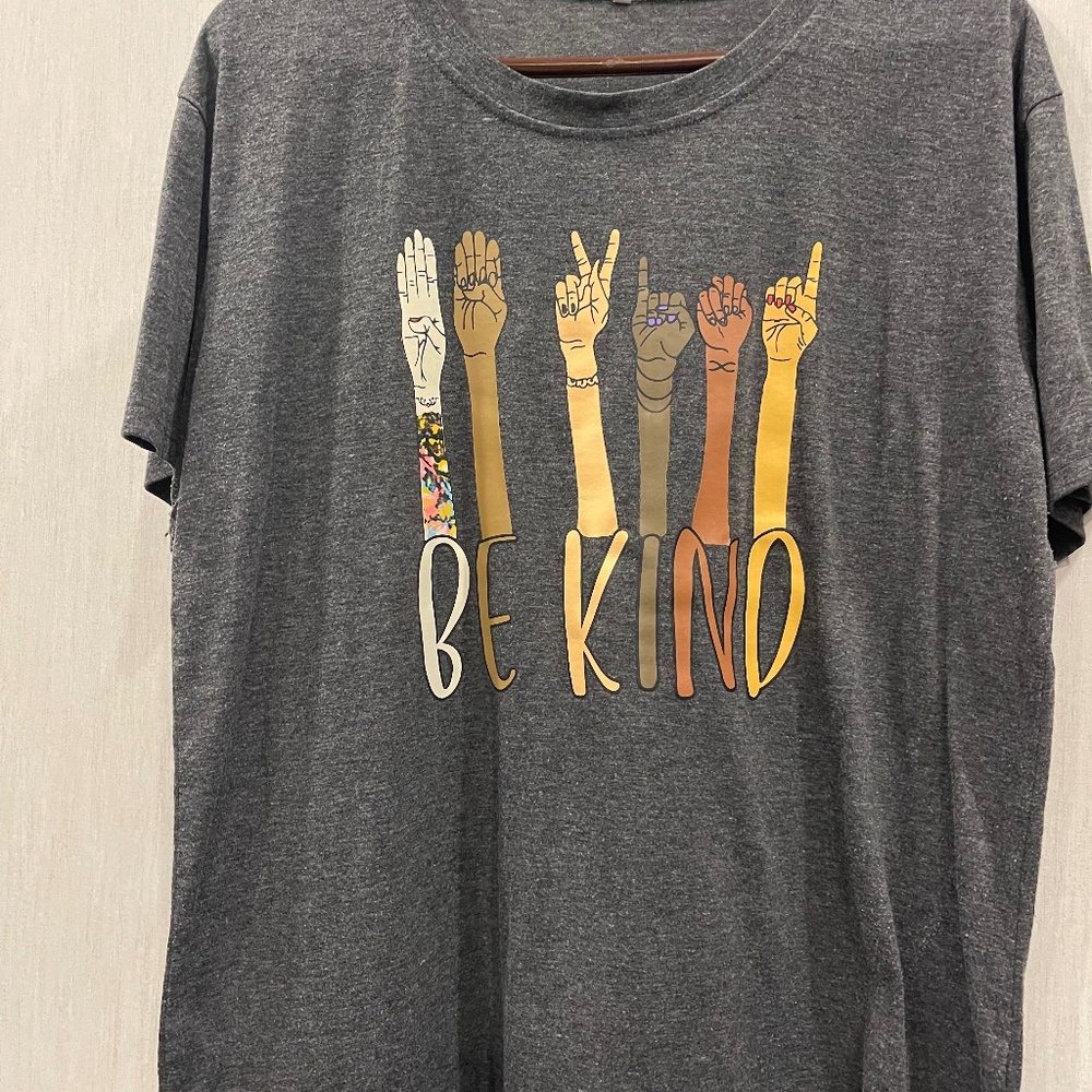 Be Kind Sign Language T-Shirt